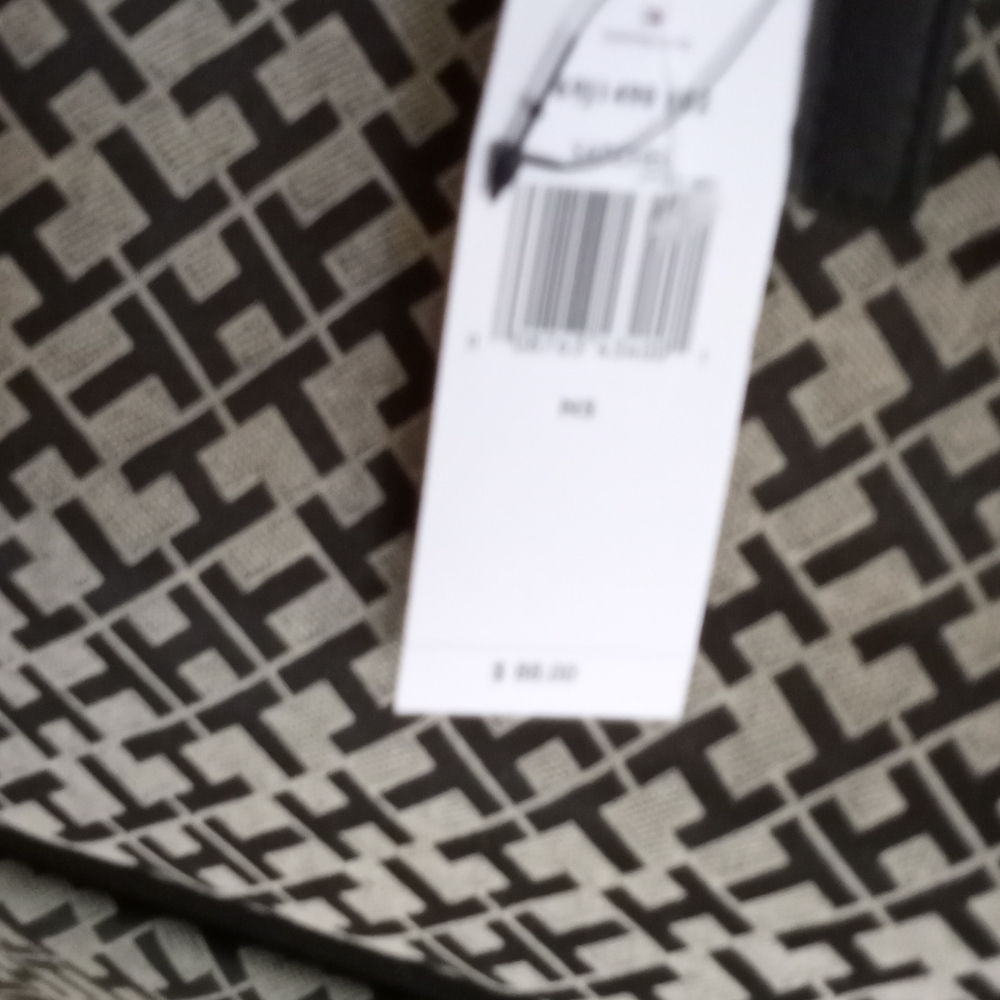 Tommy Hilfiger ladies handbag - Picture 7 of 8